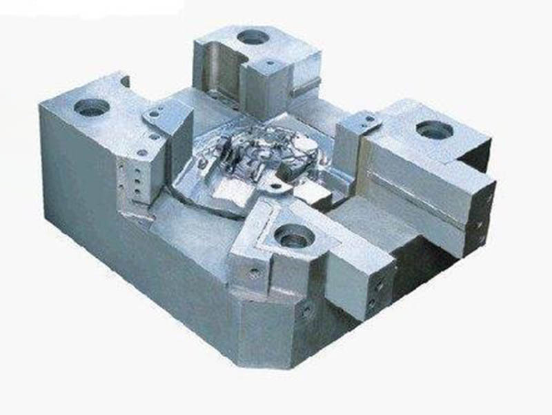 玛多模具制造-03